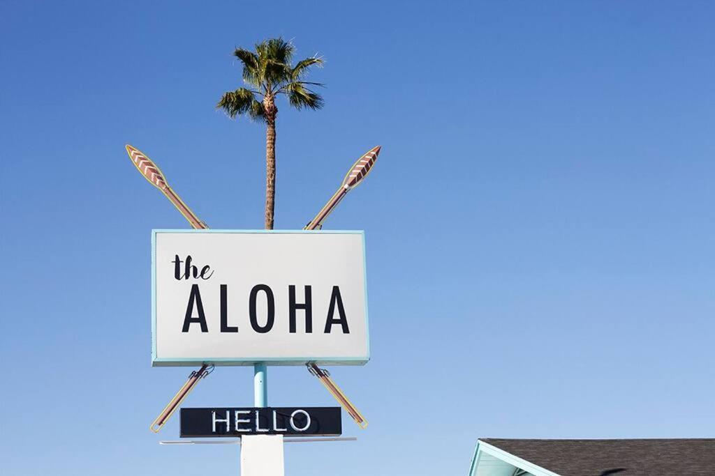 Aawanui Studio Suite.ʻoluʻolu Komo Chandler Luaran gambar