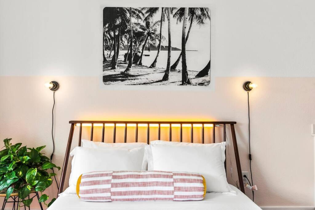 Aawanui Studio Suite.ʻoluʻolu Komo Chandler Luaran gambar